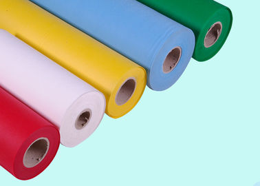 Disetujui Polypropylene Spunbond Non Woven Fabric Multi Color untuk Membuat Tas