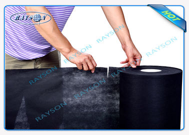 Fabric 1.5oz Hitam berlubang Polypropylene Spunbond Non Woven Untuk Dust Cover